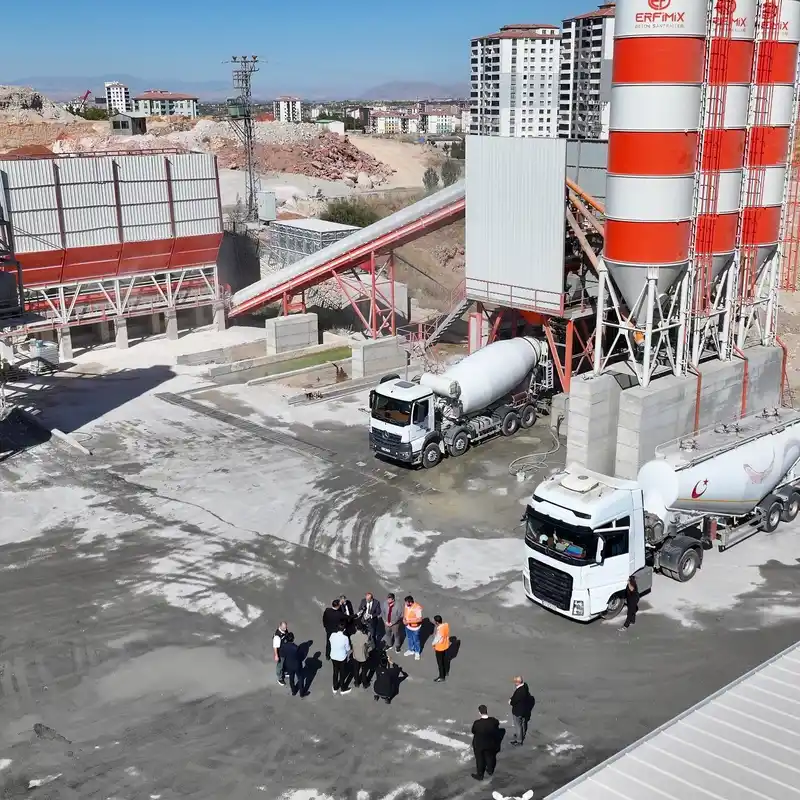 Yeşilyurt’ta beton üretim kapasitesi ikiye katlandı
