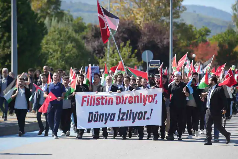 OMÜ’de Sumud Filosu’na destek yürüyüşü: 