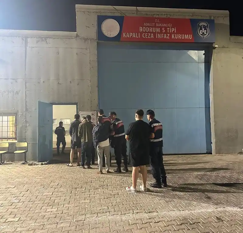 Mekanı kurşunlayan şüpheliler Bodrum’da yakalandı
