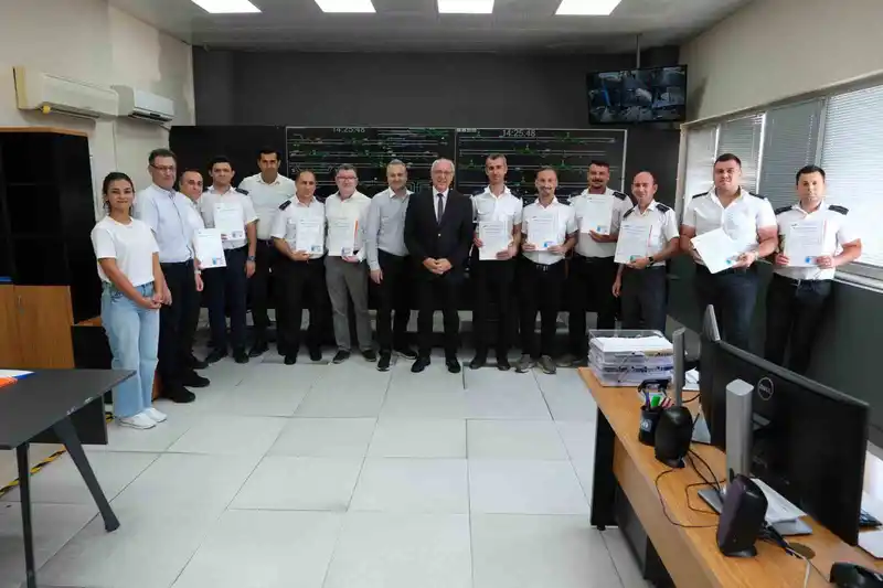 Antalya raylı sistem kontrolörleri uluslararası sertifika aldı
