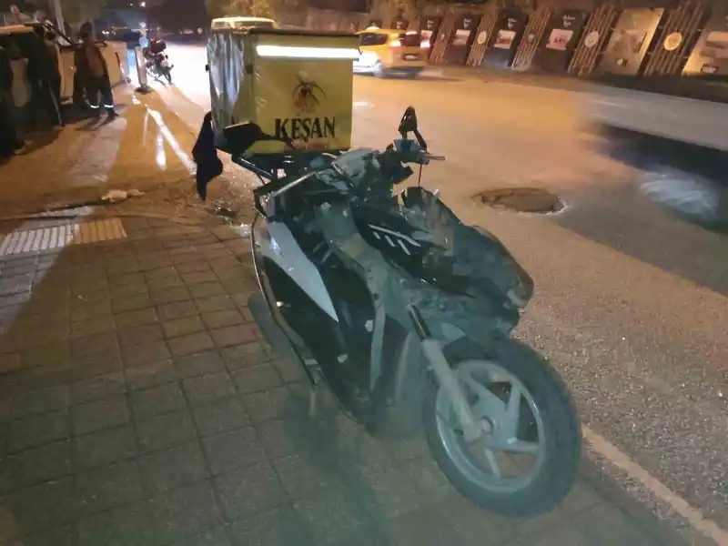 Keşan’da otomobille çarpışan motosikletin sürücüsü yaralandı
