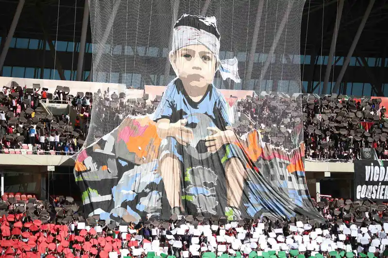 Sivasspor taraftarlarından Gazze koreografisi
