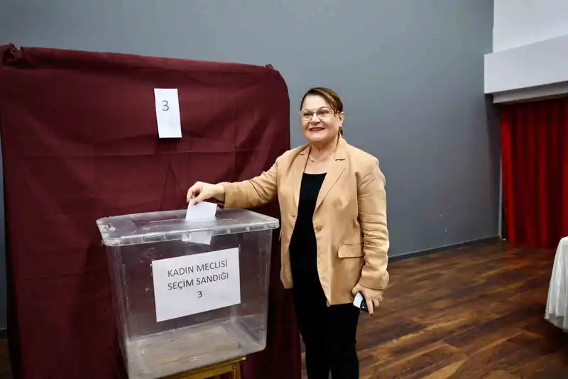 Didim Belediyesi Kadın Meclisi ilk genel kurulunu gerçekleştirdi
