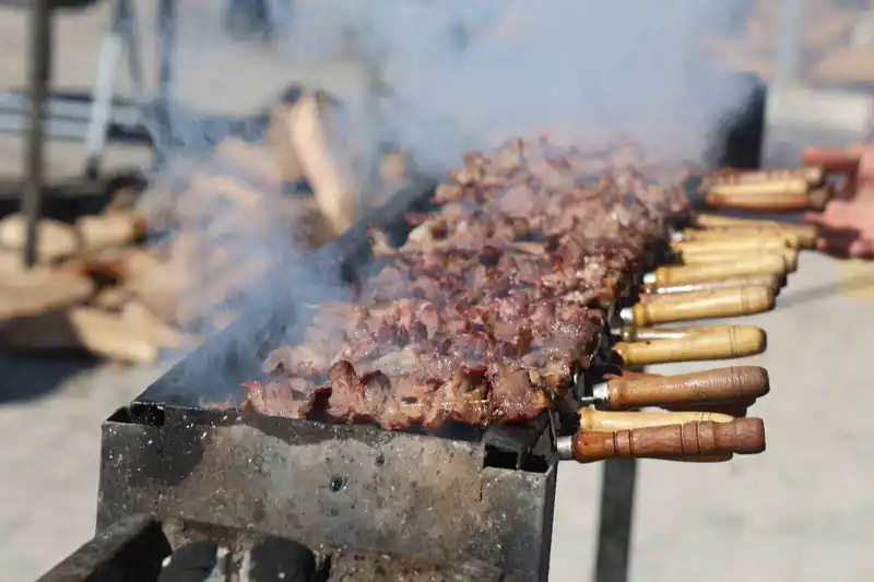 Çeşit çeşit Erzurum yöresel ürünü Konya’da
