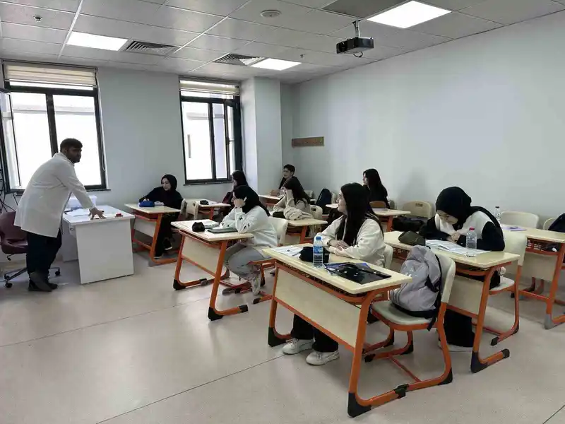 Çayırova’da üniversiteye hazırlık kursları başladı
