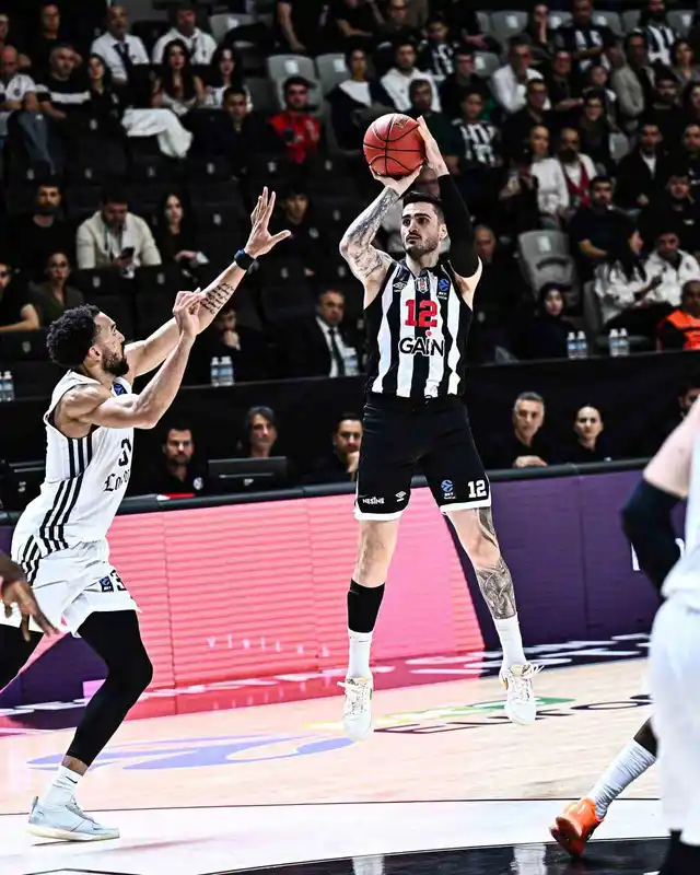 EuroCup: Beşiktaş: 99 - London Lions: 73
