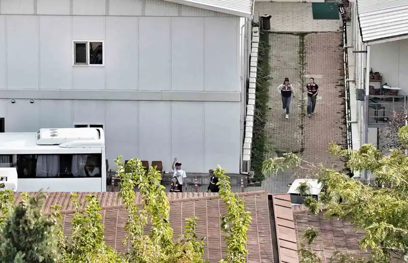 İrem Derici nişan gününde Adli Tıp Kurumu’nda böyle görüntülendi
