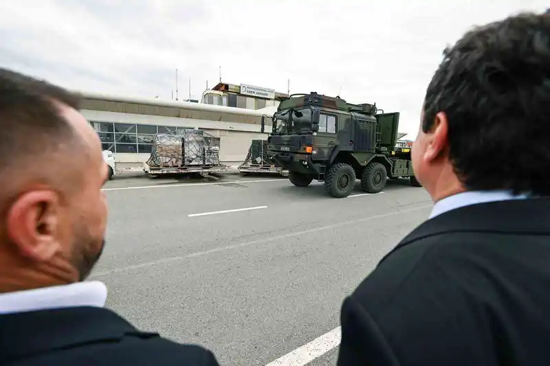 Kosova, binlerce Türk üretimi kamikaze İHA teslim aldı
