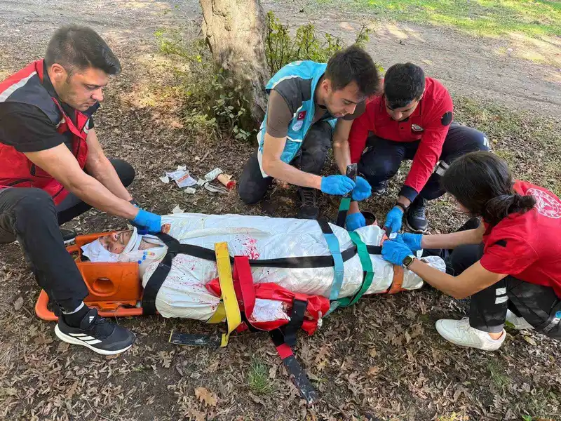 Zonguldak UMKE personeli bölge tatbikatına hazırlanıyor
