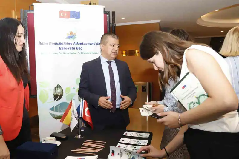 Mersin Büyükşehir Belediyesinin iklim projesine başarı plaketi
