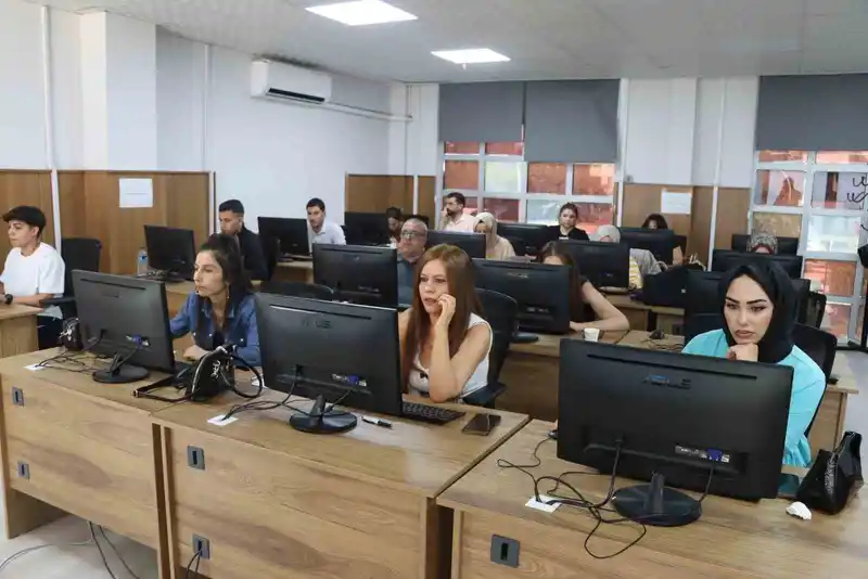 Büyükşehir’den bilgisayar operatörlüğü ve klavye kursu
