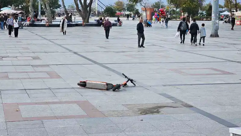 Bandırma’da e-scooter sorunu büyüyor
