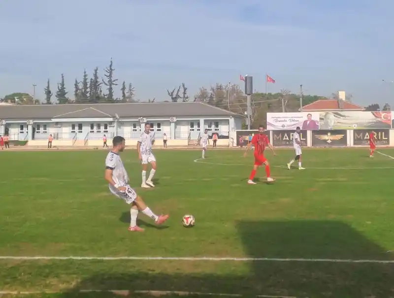 TFF 3. Lig: Söke 1970 Spor: 2 - Denizli İdmanyurdu: 3
