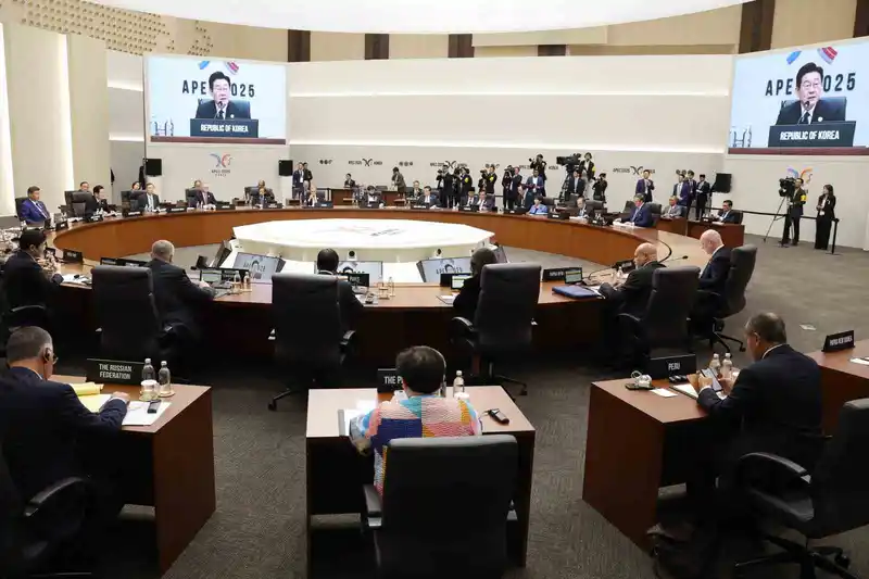 APEC liderlerinden ekonomik büyüme için 