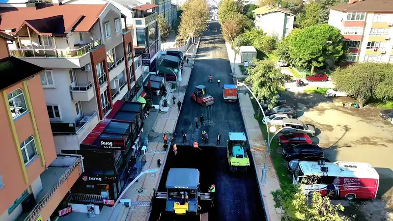 Körfez’de hafta sonu asfalt mesaisi
