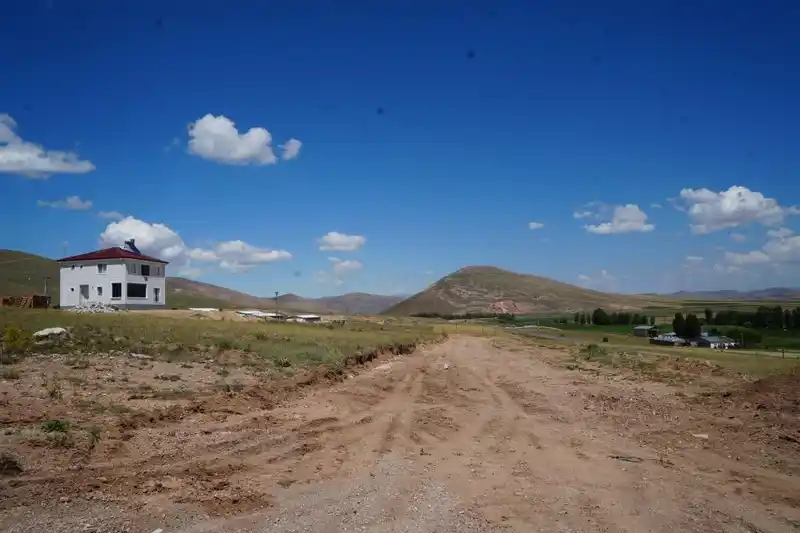 Bayburt’un Çayıryolu köyüne 50 adet TOKİ konutu yapılacak
