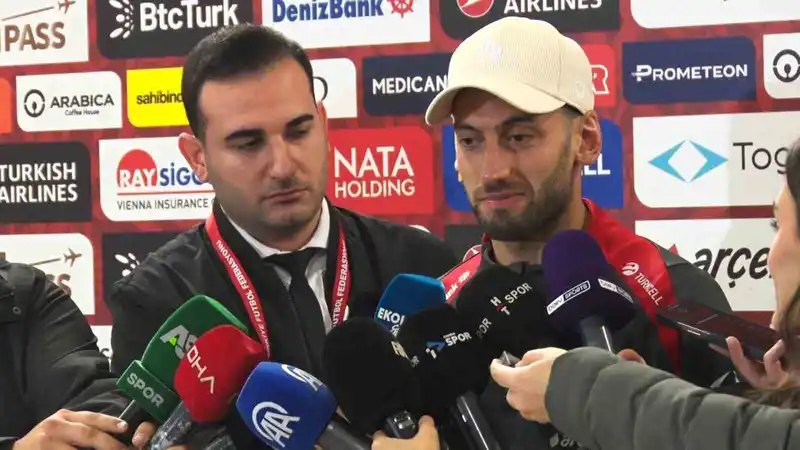 Hakan Çalhanoğlu: 