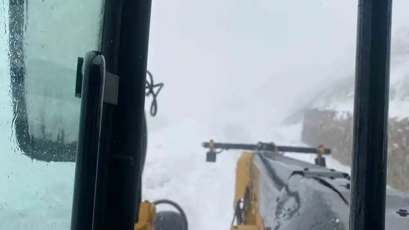 Şırnak beyaza büründü, Habur Çayı debisi yükseldi
