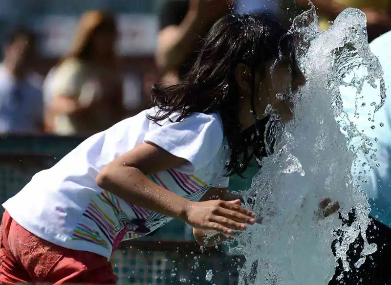 Pastırma sıcakları Adana’da etkili oluyor

