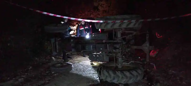 Tokat’ta devrilen traktörün sürücüsü hayatını kaybetti
