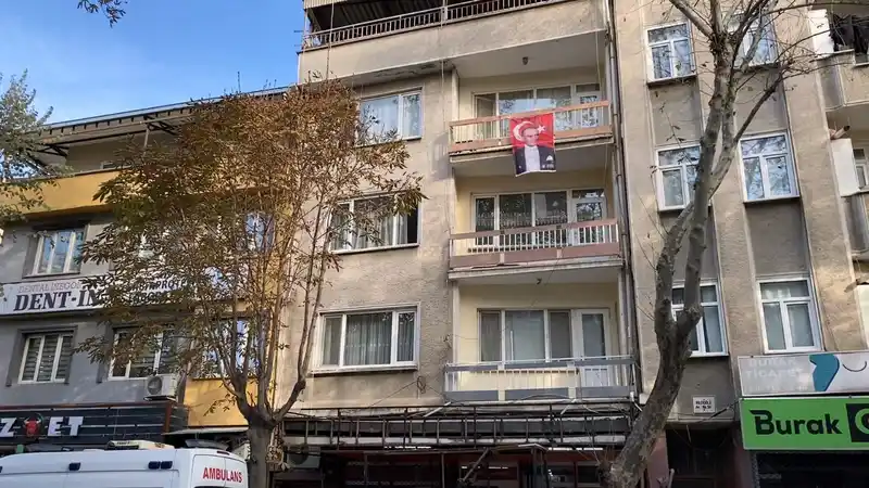 Bursa’da balkondan düşen yaşlı adam hayatını kaybetti
