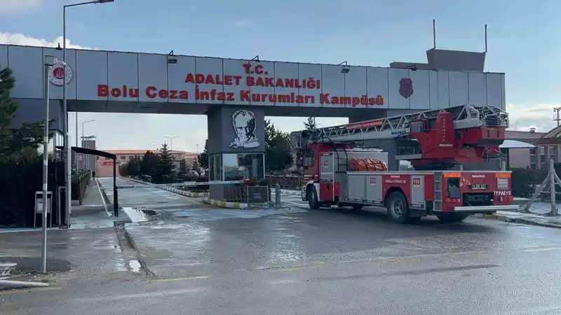 Bolu’da cezaevinde akılalmaz olay: Bir mahkum çocuğunu hastanelik etti
