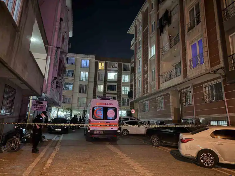 Esenyurt’ta binada yapılan ilaçlama nedeniyle biri bebek 4 kişi hastanelik oldu
