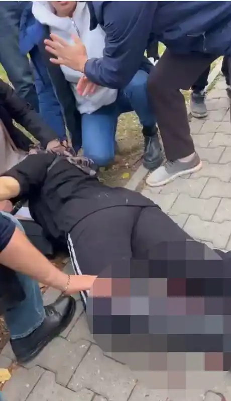 Muş’ta eski eş dehşeti: Pompalı tüfekle vurulan kadın ağır yaralandı
