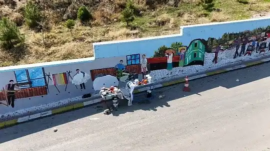Babadağ duvar resimleriyle güzelleşiyor
