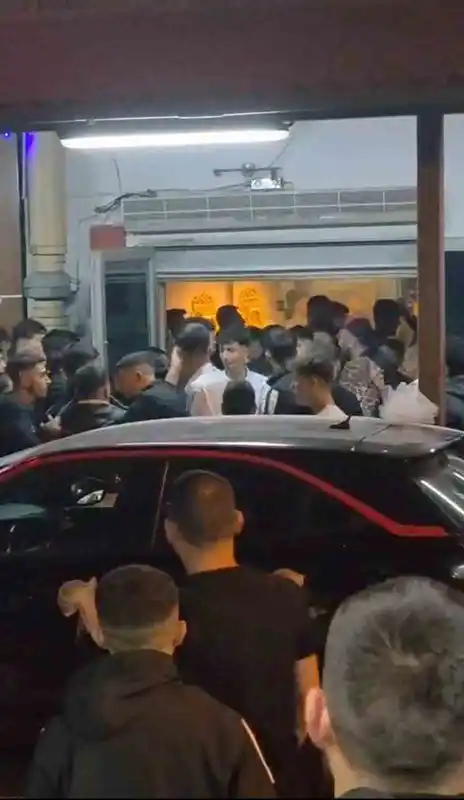 İstanbul’da düğün salonundaki kavga kamerada
