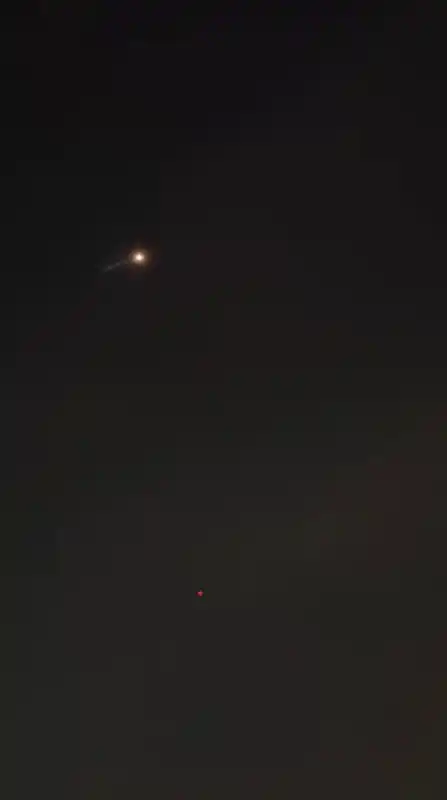 İstanbul’a göktaşı düştü iddiası: Küçükçekmece semalarında görüldü
