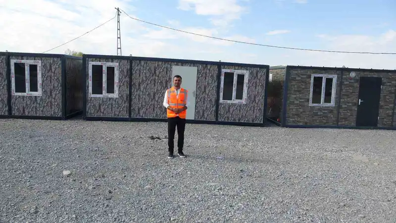 Barınmak için konteyner üretmek isterken seri üretime geçti
