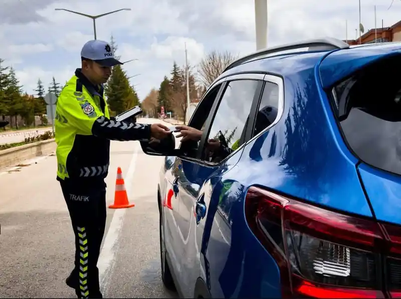 Isparta’da 1 haftada 26 aranan şahıs yakalandı
