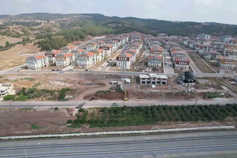 Bahçeli’den Osmaniye’de yeni kurulacak mahalleye Murat Kurum’un adının verilmesi talebi
