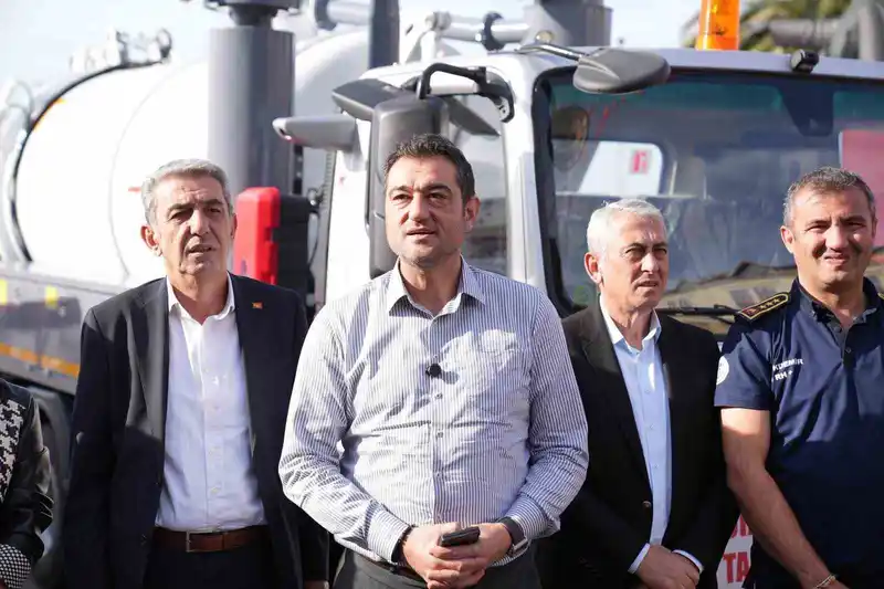 Giresun Belediyesi’ne çifte hibe: Japonya’dan kurtarma aracı, TBB’den vidanjör
