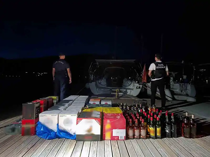 Sahil Güvenlikten lüks teknelere uyuşturucu operasyonu
