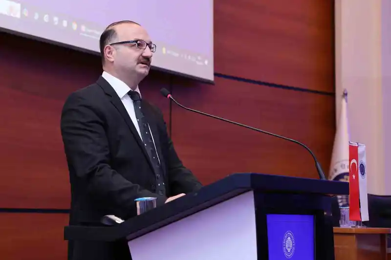 Atatürk Üniversitesi 