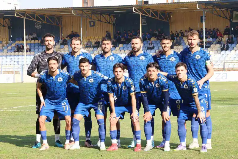 Menemen FK, Play-off potasını takip ediyor

