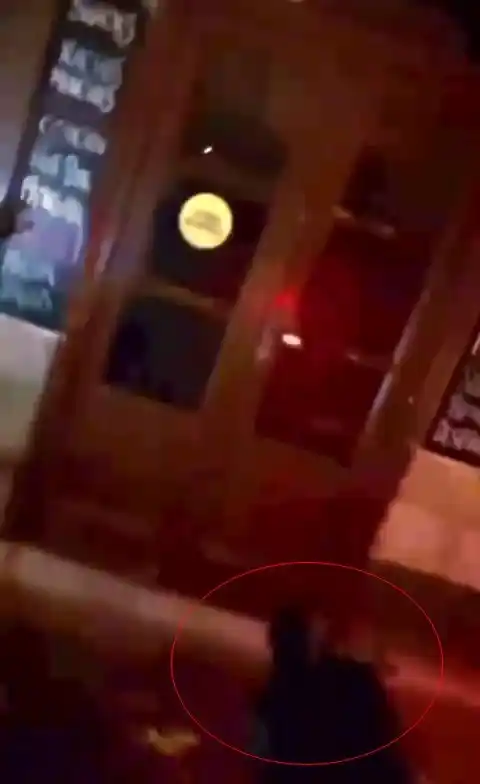 Alaçatı’da eğlence mekanına silahlı saldırıya 1 gözaltı
