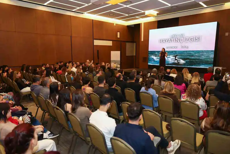 LC Waikiki, Hatay Sörf Merkezi ile gençleri denizin iyileştirici gücüyle buluşturuyor
