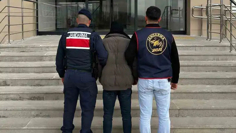 Kırıkkale’de kesinleşmiş hapis cezası bulunan 2 hükümlü yakalandı
