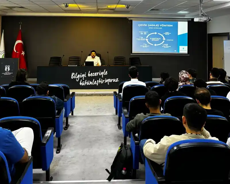 Sektörle Buluşma etkinliğinde yazılım konuşuldu
