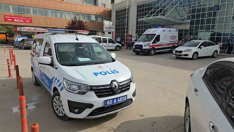 Kavgayı ayırmak isteyen amcasını yanlışlıkla vurarak ölümüne neden oldu
