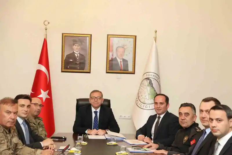 Kars’ta İl Güvenlik ve Asayiş toplantısı
