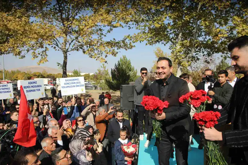 AK Parti İl Başkanı Selmanoğlu: 