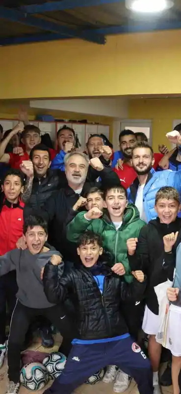 İncirliova Belediyespor’dan rakibe gol yağmuru
