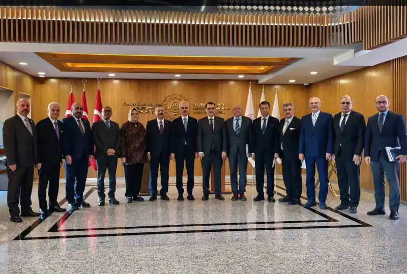 Eskişehir heyetinden Bakan Uraloğlu’na ziyaret