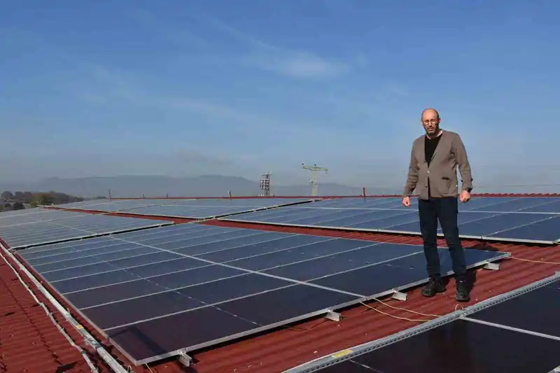 Germencik Belediyesi’nin güneş enerji sistemi devreye alındı