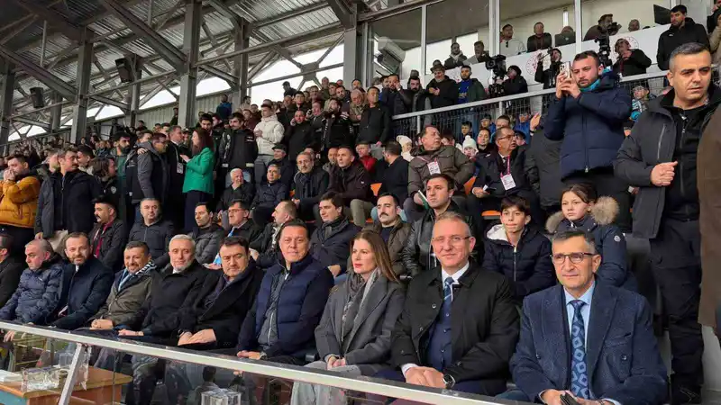 Kütahyaspor’dan Eskişehirspor maçı sonrası şampiyonluk mesajı