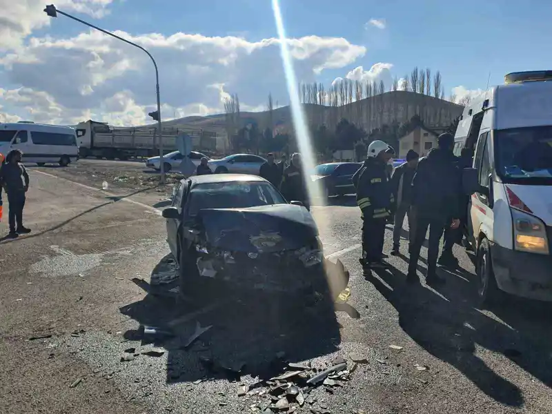 Yozgat’ta meydana gelen kazada 5 kişi yaralandı